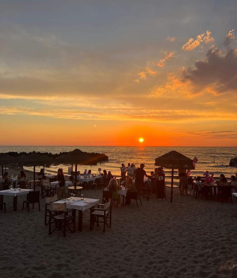 Sunset Beach Fiumicino Exterior photo